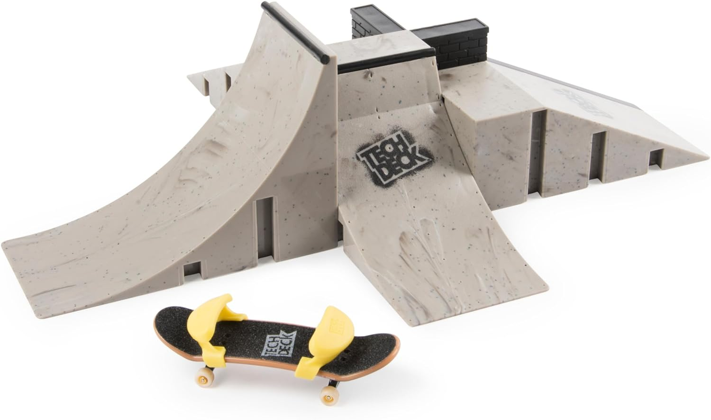 TECH DECK STARTER KIT (RAMP SET AND BOARD)