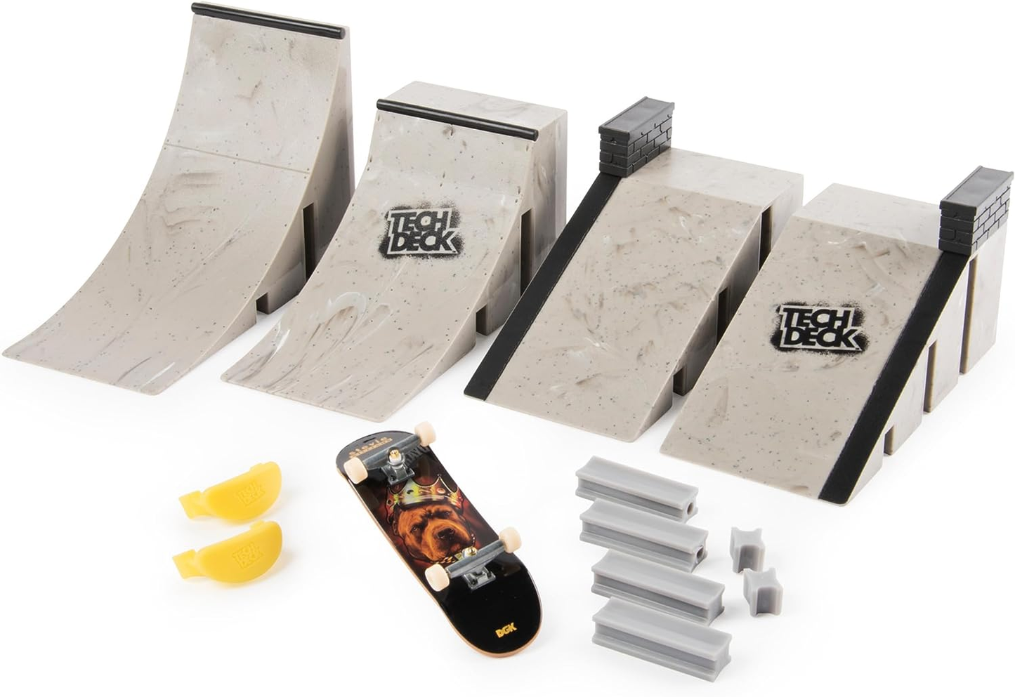 TECH DECK STARTER KIT (RAMP SET AND BOARD)